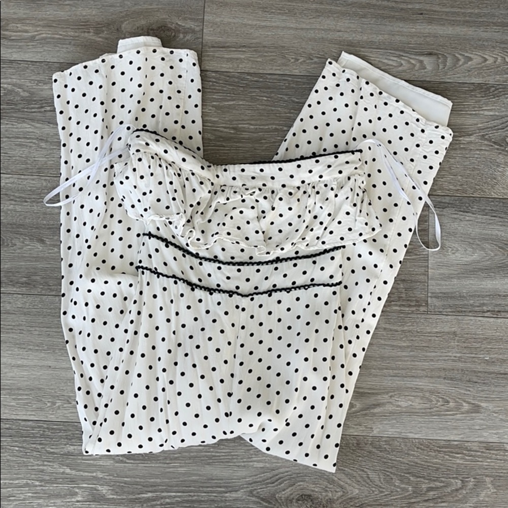 Lover and friends black and white jumper